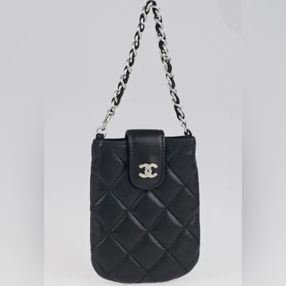 Chanel Vintage Black Lambskin Quilted Micro Wristlet